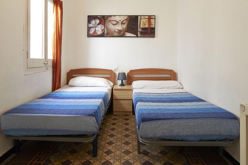 Blue Hostel Barcelona Bagian luar foto