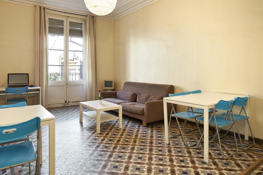 Blue Hostel Barcelona Bagian luar foto