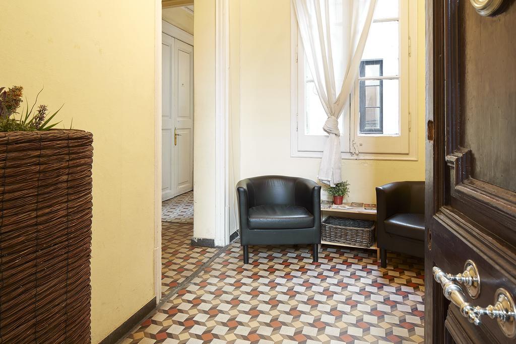 Blue Hostel Barcelona Bagian luar foto