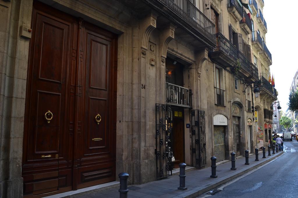 Blue Hostel Barcelona Bagian luar foto
