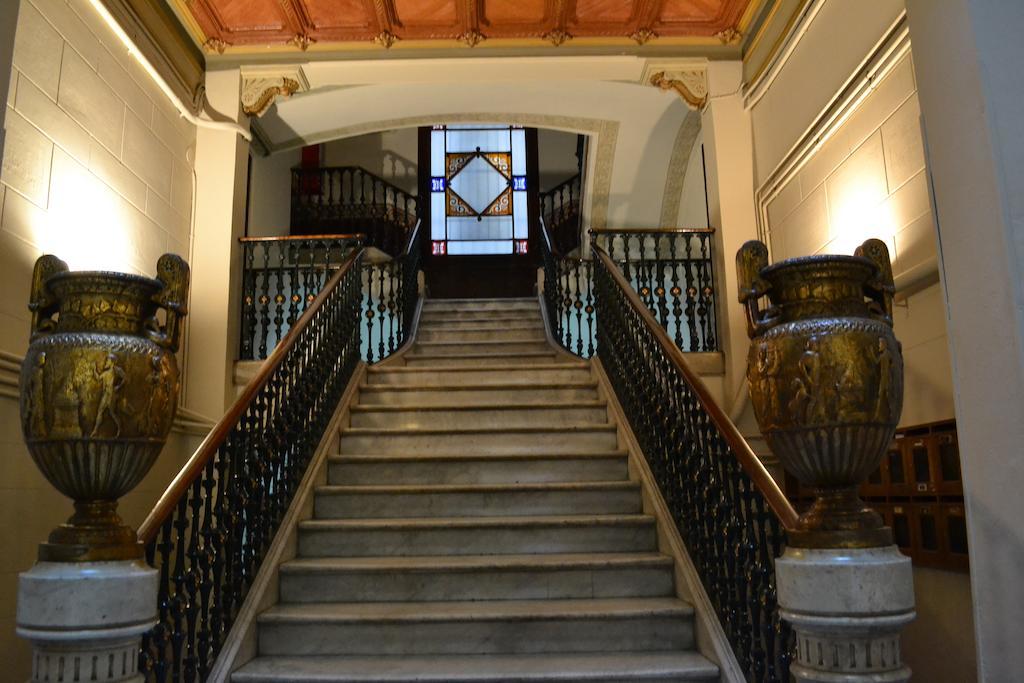 Blue Hostel Barcelona Bagian luar foto