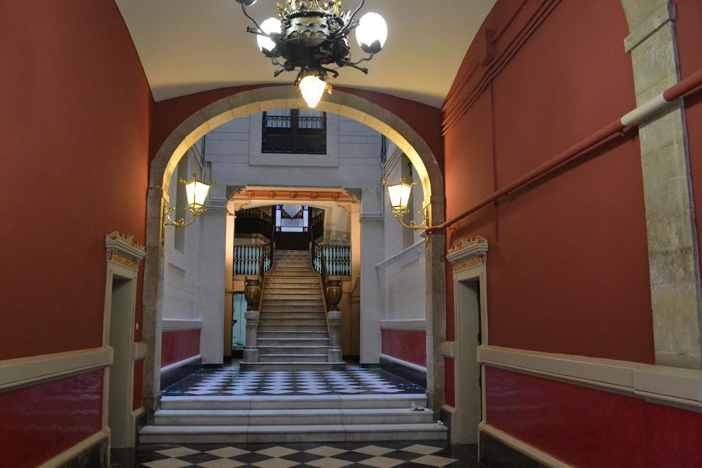 Blue Hostel Barcelona Bagian luar foto